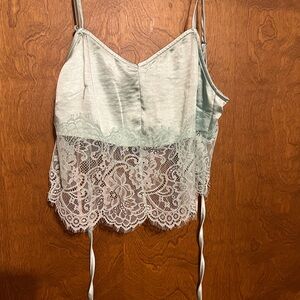 Forever 21 Green Lace Tie Front Crop Camisole